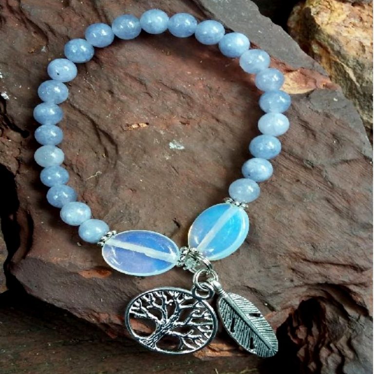 Crystal bracelet Blue quartz & Opalite